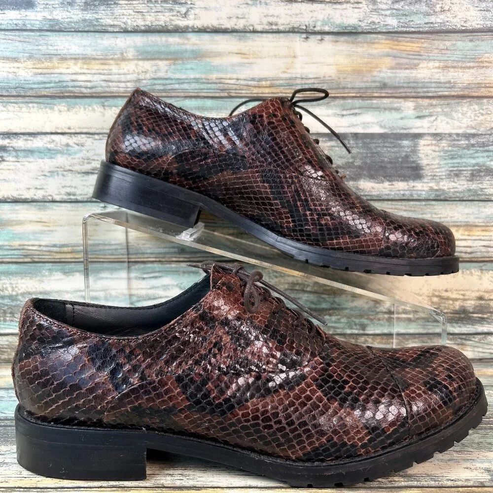 PRATESI Italian Oxford Androynous Size 6/37 Brown Snake Print Leather Menswear